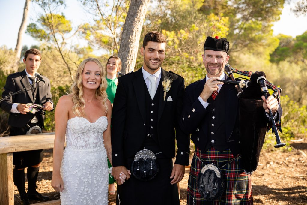 yorkshire wedding bagpiper