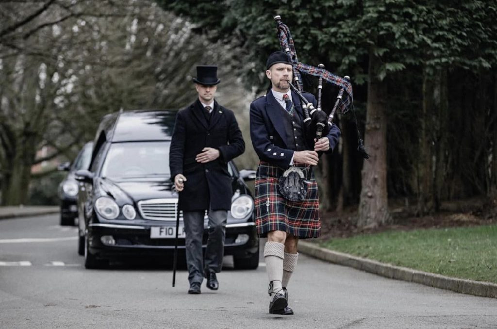 chesterfield funeral bagpiper