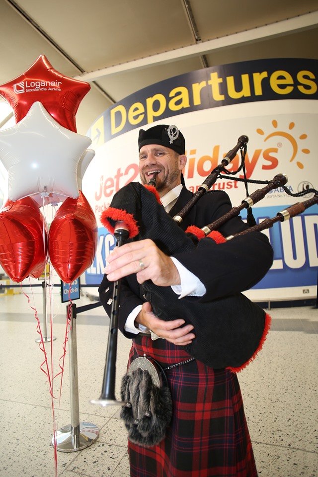 Derbyshire bagpiper hire